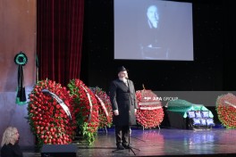 Xalq artisti Aleksandr Şarovski ilə vida mərasimi keçirilib - YENİLƏNİB - FOTO