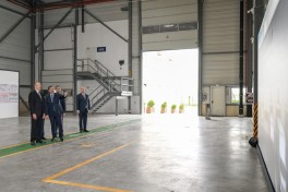 Prezident Qaradağda kağız və gigiyenik məhsulların istehsalı müəssisəsinin açılışında iştirak edib