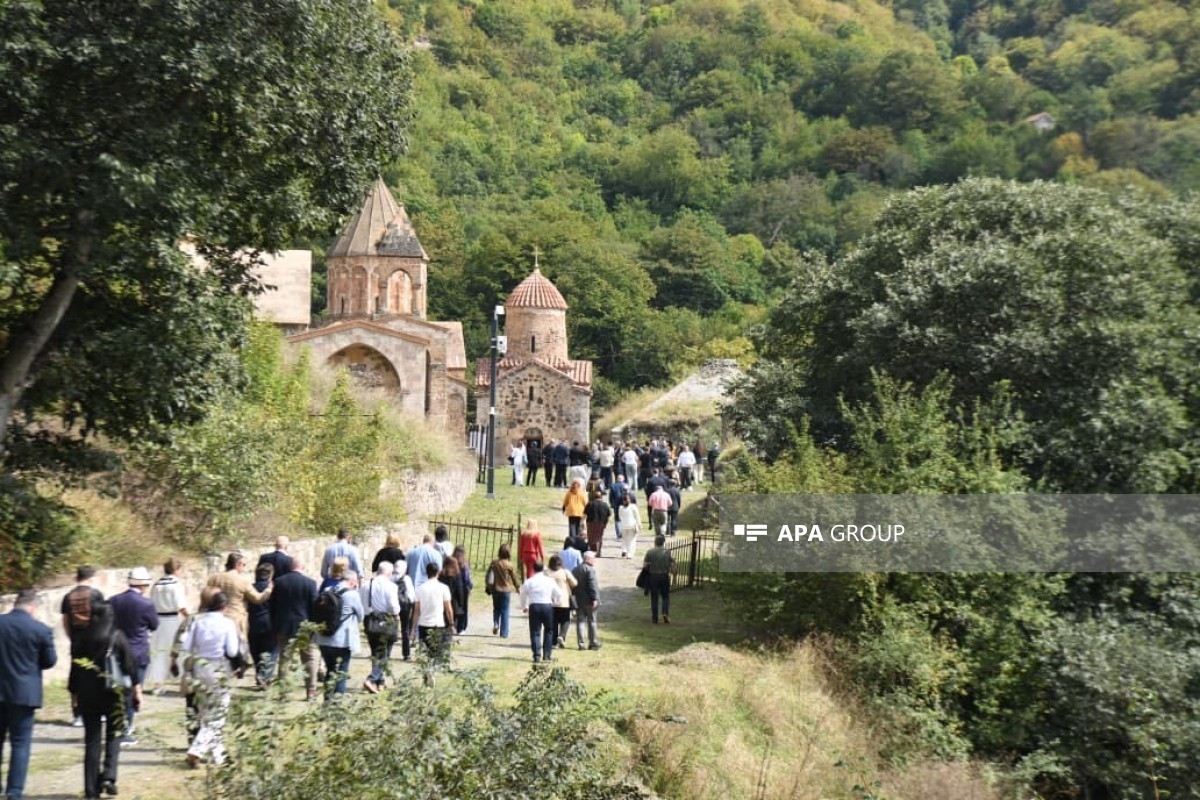 Foreign diplomats visit Khudavang monastery complex - <span class="red_color">PHOTO