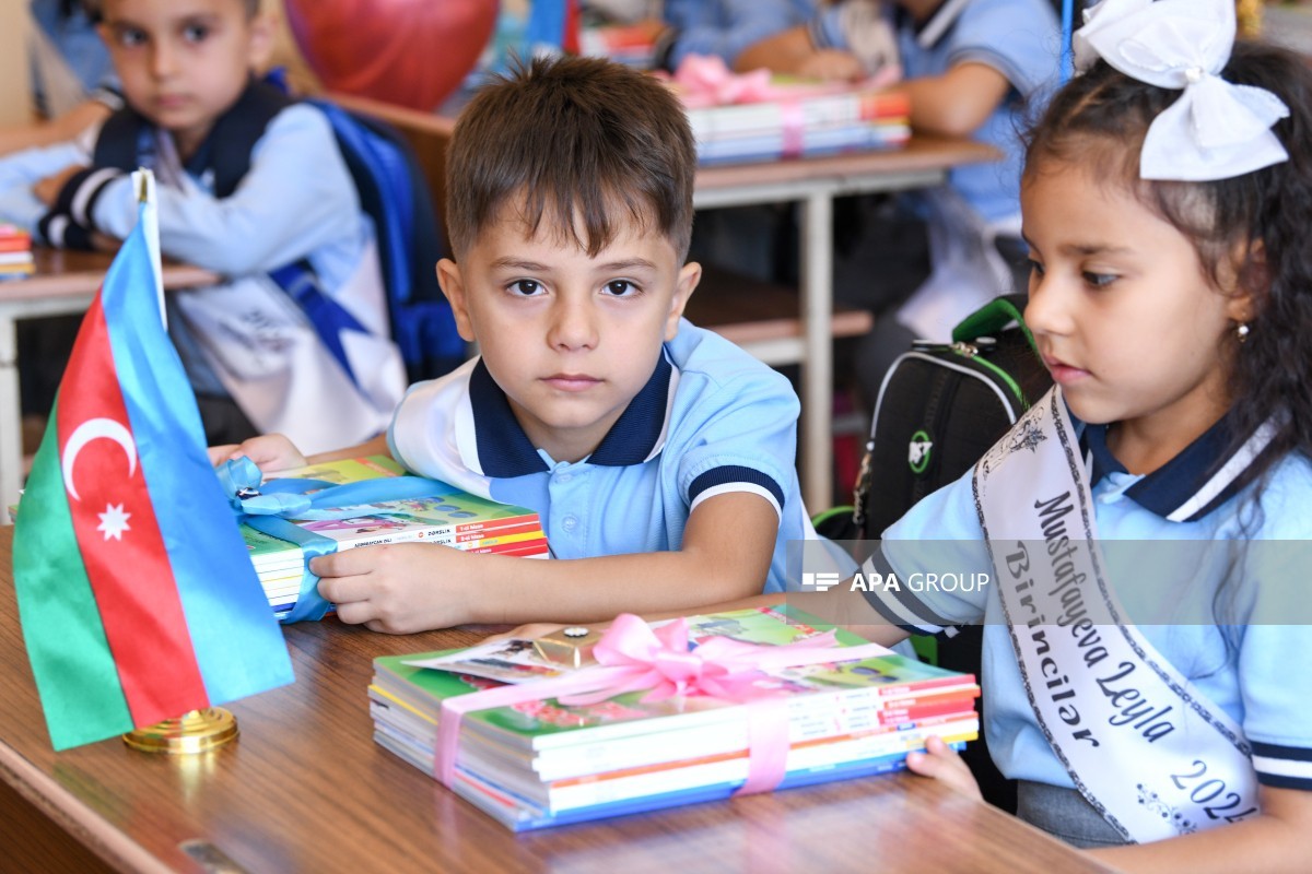 Azərbaycanda Bilik Günü qeyd olunur