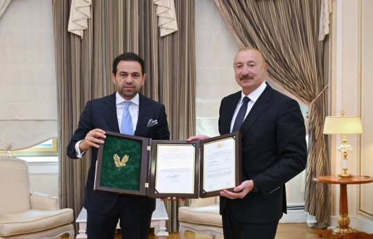 Prezident İlham Əliyevə “Zayed İnsan Qardaşlığı Mükafatı”nın sertifikatı  təqdim edilib