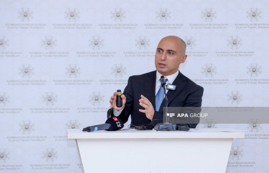 elm və təhsil naziri Emin Əmrullayev