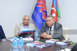 Mətbuat Şurasında “İstiqlal söhbətləri” kitabının təqdimatı keçirilib - FOTO 