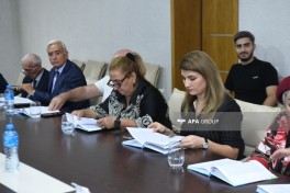 Mətbuat Şurasında “İstiqlal söhbətləri” kitabının təqdimatı keçirilib - FOTO 