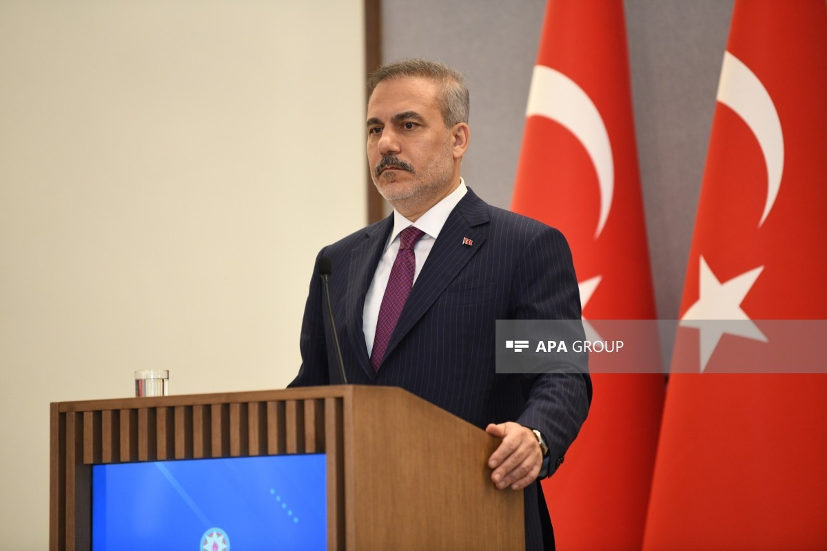 Türkiyə XİN rəhbəri: Qars-Dilucu dəmir yolunun tikintisi 2029-cu ilə qədər başa çatacaq