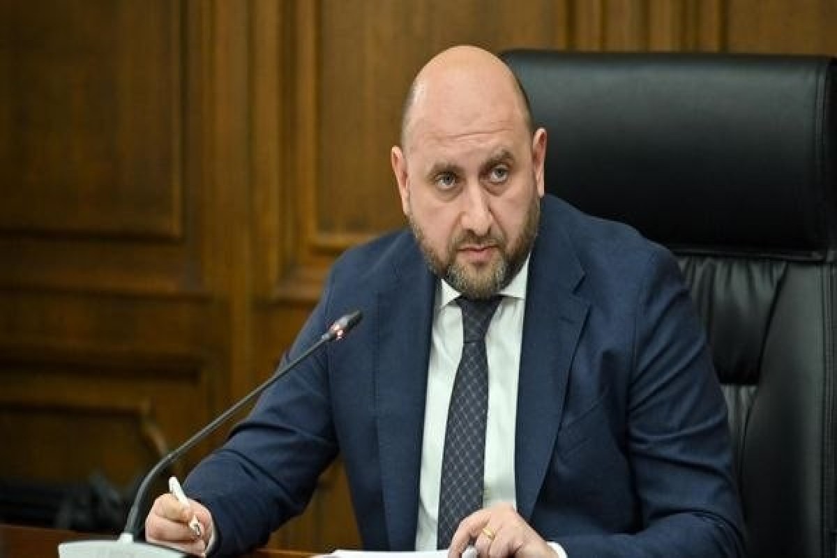 Ermənistan Mərkəzi Bankının rəhbəri Martin Qalstyan