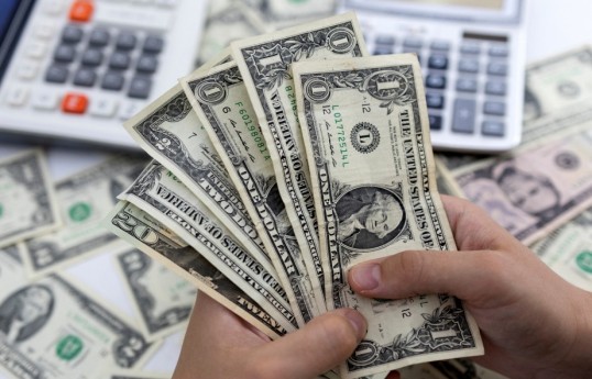 Azərbaycana daxil olan pul baratları üzrə müsbət saldo 530 mln. dolları ötüb