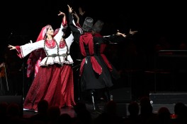 Montrödə Azərbaycanın incəsənət nümayəndələrinin iştirakı ilə qala konsert keçirilib - FOTO 