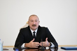 Prezident İlham Əliyev Bakıda keçirilən beynəlxalq konfransların iştirakçılarını qəbul edib