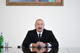 Prezident İlham Əliyev Bakıda keçirilən beynəlxalq konfransların iştirakçılarını qəbul edib