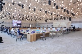 Beynəlxalq Bakuvi Konfransının bölmə iclasları keçirilib - FOTO 