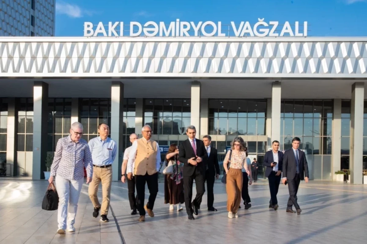 ADB Board of Directors members visit Azerbaijan Railways during trip to Azerbaijan