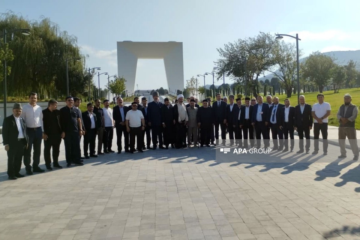 Participants of international conference dedicated to Seyid Yahya Bakuvi visit Khankendi - <span class="red_color">PHOTO