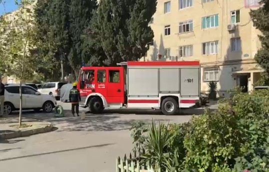 Badamdarda yaşayış binasında partlayış baş verib, xəsarət alan var