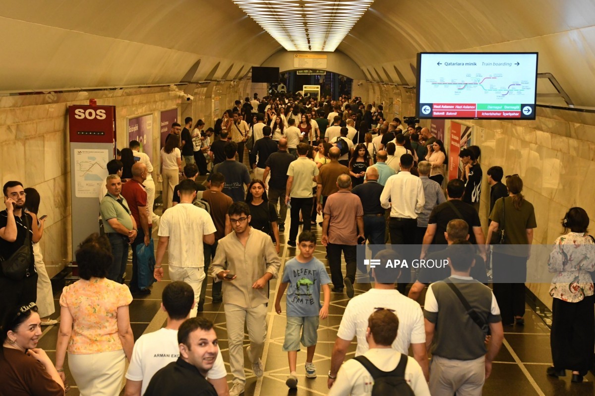 Ötən gün metro ilə 605 min nəfərdən çox sərnişin daşınıb
