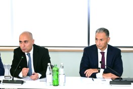 AZSET proqramının ilk tələbələri ilə görüş keçirilib - FOTO 