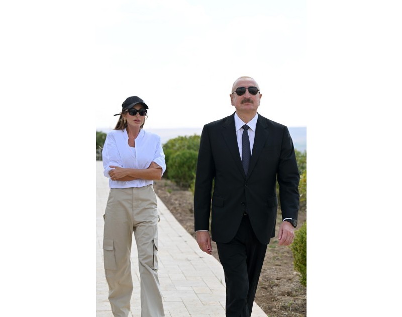 Prezident İlham Əliyev Şamaxıda “Nəsimi Bağları” kompleksi ilə tanış olub - YENİLƏNİB  - FOTO 