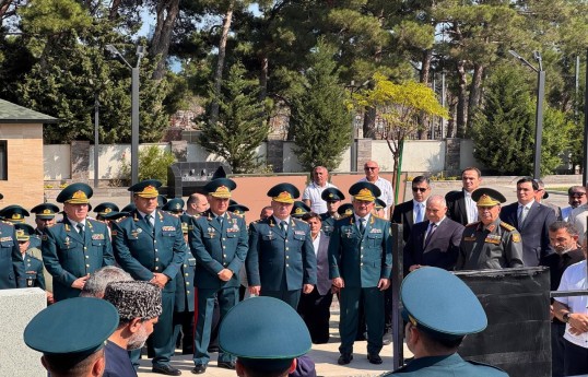 General-mayor İsgəndər Allahverdiyev Hərbi Memorial Məzarlıqda dəfn edilib - FOTO  - YENİLƏNİB 