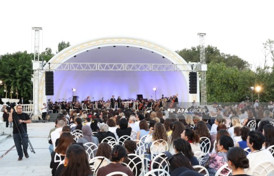Üzeyir Hacıbəyli XVIII Beynəlxalq Musiqi Festivalının açılışı olub - FOTO 