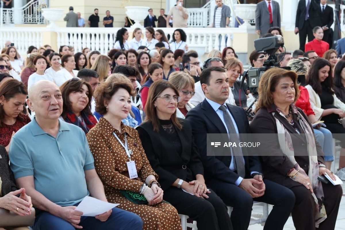 Üzeyir Hacıbəyli XVIII Beynəlxalq Musiqi Festivalının açılışı olub - FOTO