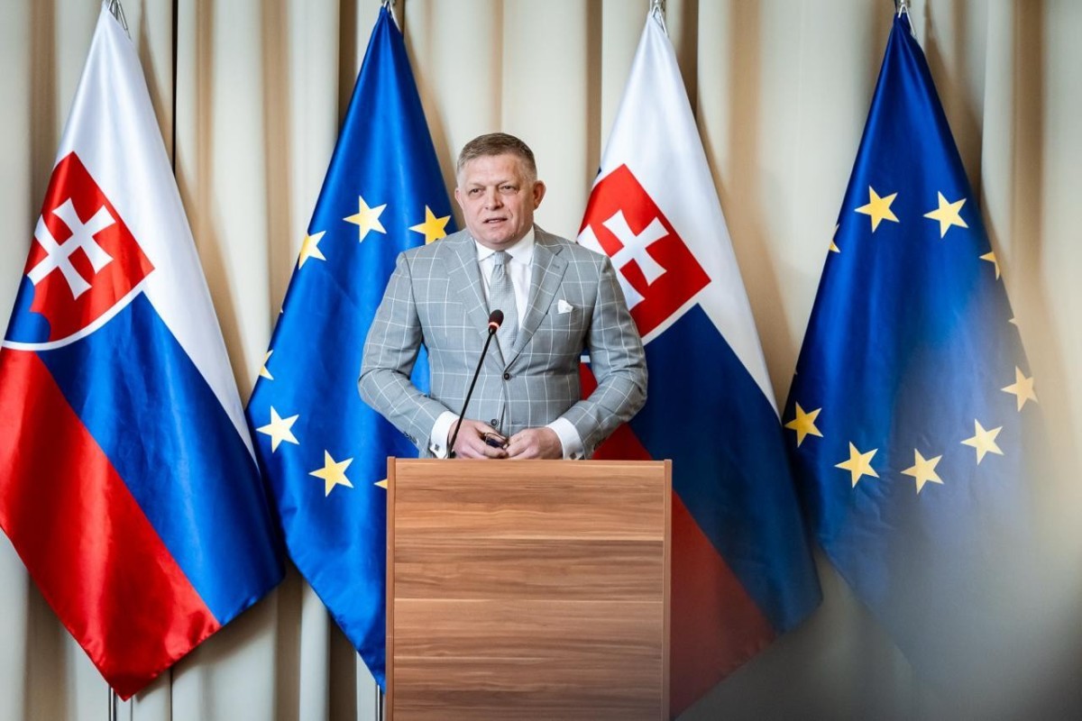Fitso Slovakiya hərbçilərinin Rusiya ilə müharibəyə göndərilməyəcəyini bildirib