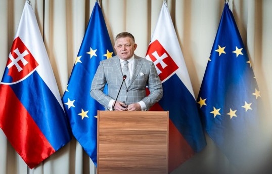 Fitso Slovakiya hərbçilərinin Rusiya ilə müharibəyə göndərilməyəcəyini bildirib
