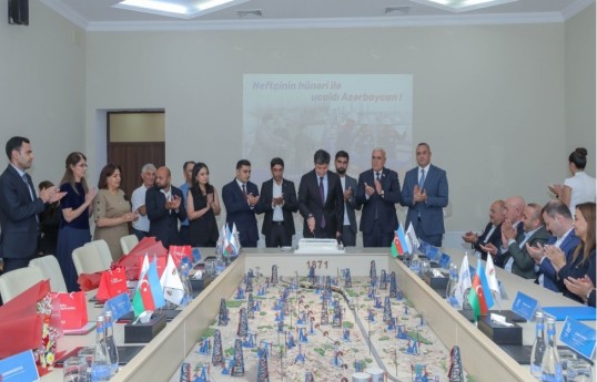 YAP fərqlənən Balaxanı neftçilərini peşə günləri münasibəti ilə mükafatlandırdı  - FOTO 