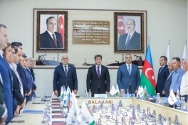 YAP fərqlənən Balaxanı neftçilərini peşə günləri münasibəti ilə mükafatlandırdı  - FOTO 