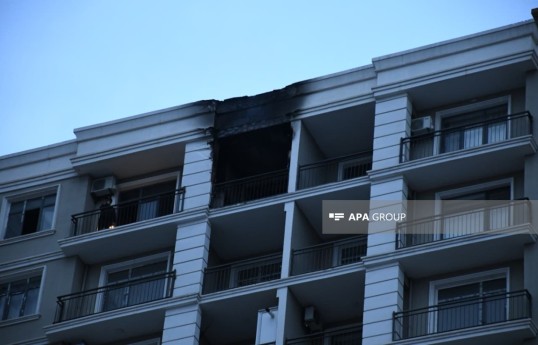 Bakıda yaşayış binasında yanğın söndürülüb - YENİLƏNİB-1  - FOTO 
