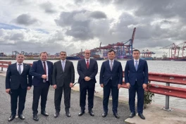 ADY və Hamburq Limanı əməkdaşlığı gücləndirir - FOTO 