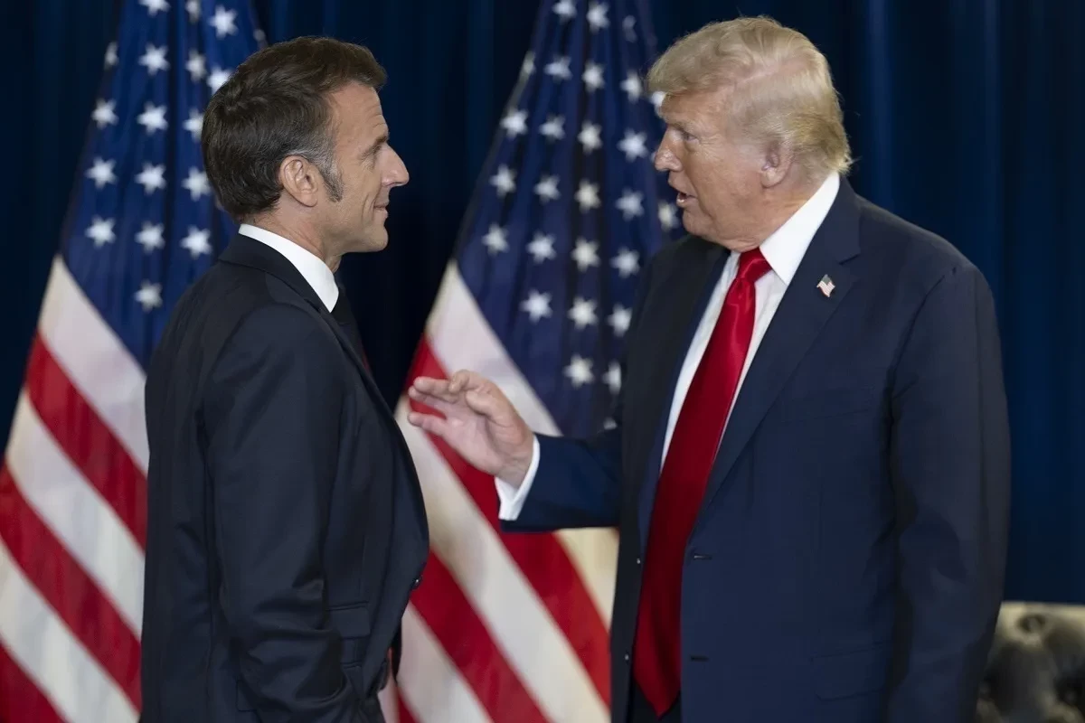 Fransa Prezidenti Emmanuel Makron və ABŞ Prezidenti Donald Tramp