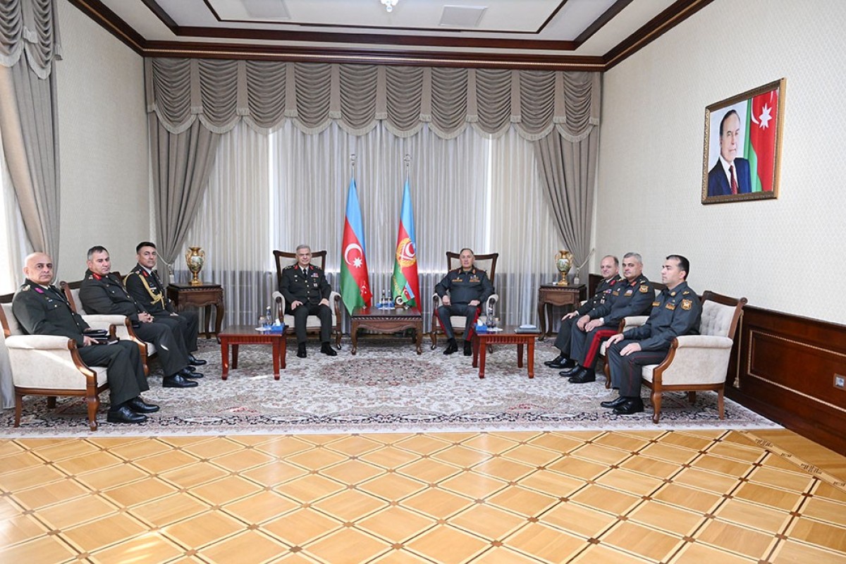 Baş Qərargah rəisi Türkiyə nümayəndə heyəti ilə görüşüb
