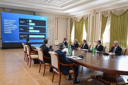 Prezidentin sədrliyi ilə dağ-mədən və metallurgiya sənayesinin inkişafına dair Dövlət Proqramına həsr olunmuş müşavirə keçirilib