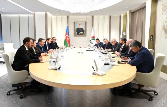 SOCAR “Karpowership” şirkəti ilə beynəlxalq bazarlarda birgə fəaliyyət imkanlarını müzakirə edib