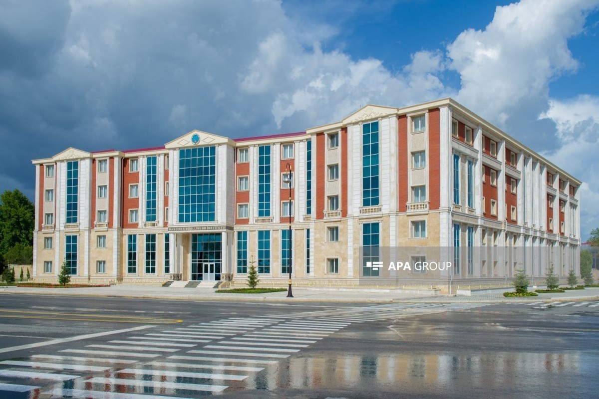 Naxçıvan Müəllimlər İnstutunun NDU-ya birləşdirilməsi ilə bağlı komissiya yaradılıb
