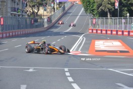 Bakıda Formula 2 üzrə sərbəst yürüş başa çatıb - YENİLƏNİB  - FOTO 