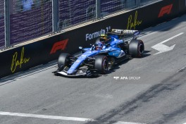 Bakıda Formula 1 üzrə Azərbaycan Qran-Prisində ilk sərbəst yürüş başa çatıb - FOTO  - YENİLƏNİB 
