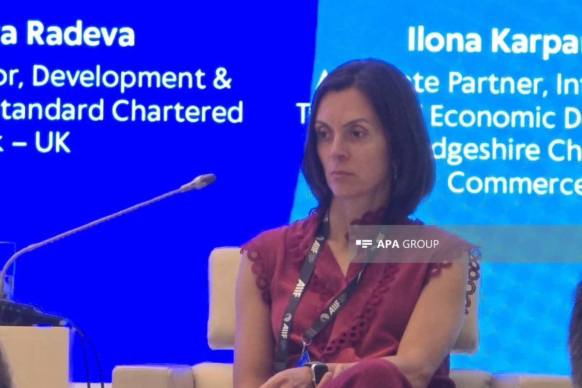 Standard Chartered: Azərbaycanın enerji təcrübəsi nəqliyyat və bərpa olunan enerjiyə investisiyaların cəlbinə imkan yaradır