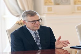 Prezident İlham Əliyev “Neuberger Berman” şirkətinin sədri və baş icraçı direktorunu qəbul edib