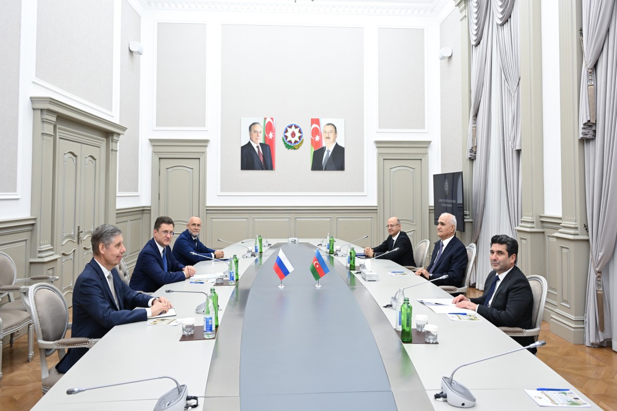 Azerbaijani and Russian deputy prime ministers discuss economic ties