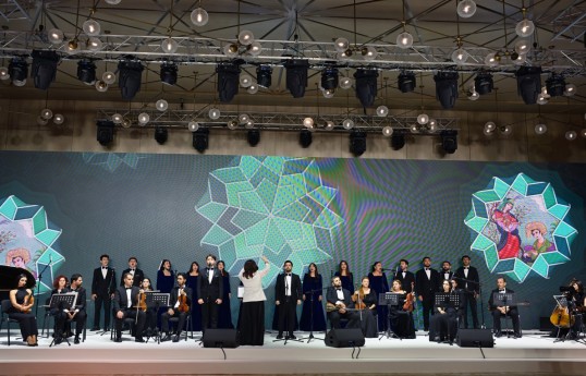 İkinci Azərbaycan Beynəlxalq İnvestisiya Forumu çərçivəsində qala gecəsi təşkil edilib - FOTO 