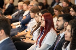 AIIF 2026 çərçivəsində “Kritik xammal və qlobal iqtisadi təhlükəsizlik” mövzusunda panel sessiya keçirilib
