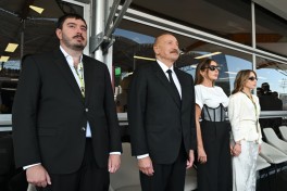 Prezident İlham Əliyev və birinci xanım Mehriban Əliyeva Formula 1 Azərbaycan Qran-Prisinin əsas yarışına baxıblar - YENİLƏNİB-2 