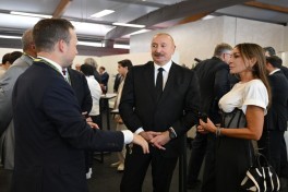 Prezident İlham Əliyev və birinci xanım Mehriban Əliyeva Formula 1 Azərbaycan Qran-Prisinin əsas yarışına baxıblar - YENİLƏNİB-2 
