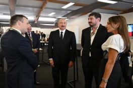 Prezident İlham Əliyev və birinci xanım Mehriban Əliyeva Formula 1 Azərbaycan Qran-Prisinin əsas yarışına baxıblar - YENİLƏNİB-2 