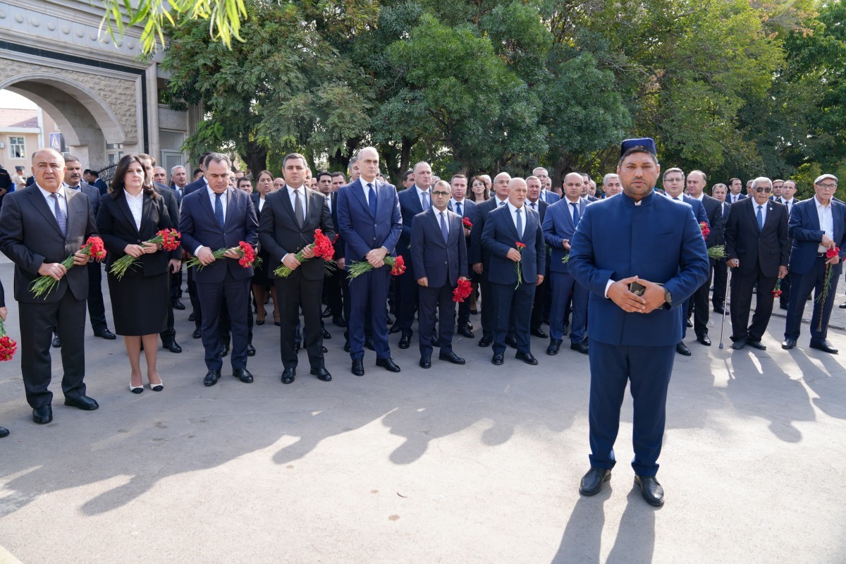 Naxçıvanda şəhidlərin xatirəsi anılıb