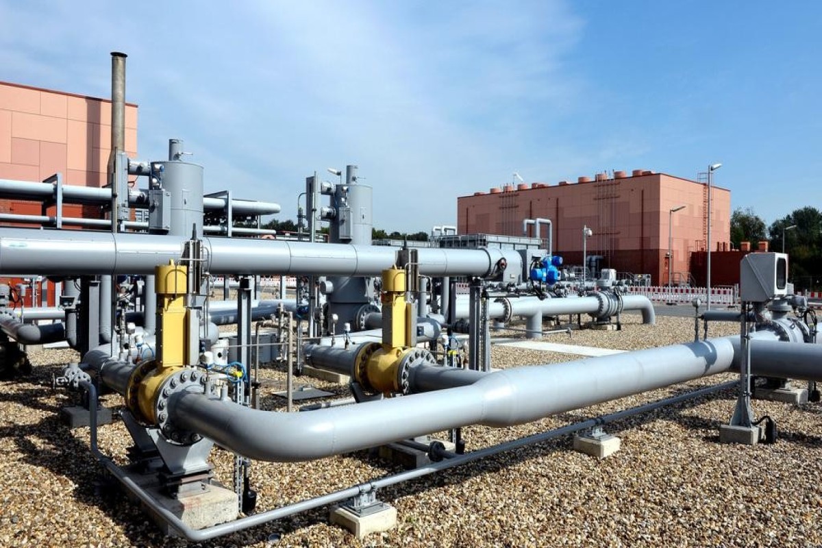 Avropa Komissiyası Aİ ölkələrini qaz və elektrik enerjisi istehlakını məcburi azaltmağa çağırıb