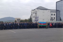 Xankəndidə şəhidlərin xatirəsi bir dəqiqəlik sükutla yad edilib - FOTO 