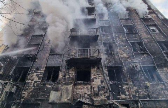 Rusiya ordusu Dneprdə biznes mərkəzinə zərbə endirib, 3 nəfər ölüb