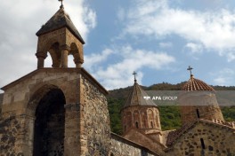 Alban-Udi dini icmasının nümayəndələri Xudavəng monastır kompleksini ziyarət ediblər - FOTO  - YENİLƏNİB 